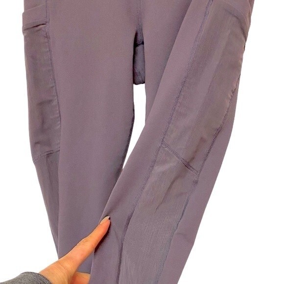 Fabletics Women’s On-The-Go PowerHold High-Waisted Leggings - Picture 5 of 8